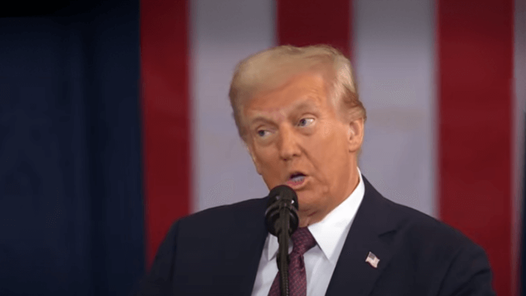 Trump ya regresó: lo que podría cambiar para los camioneros y los brokers